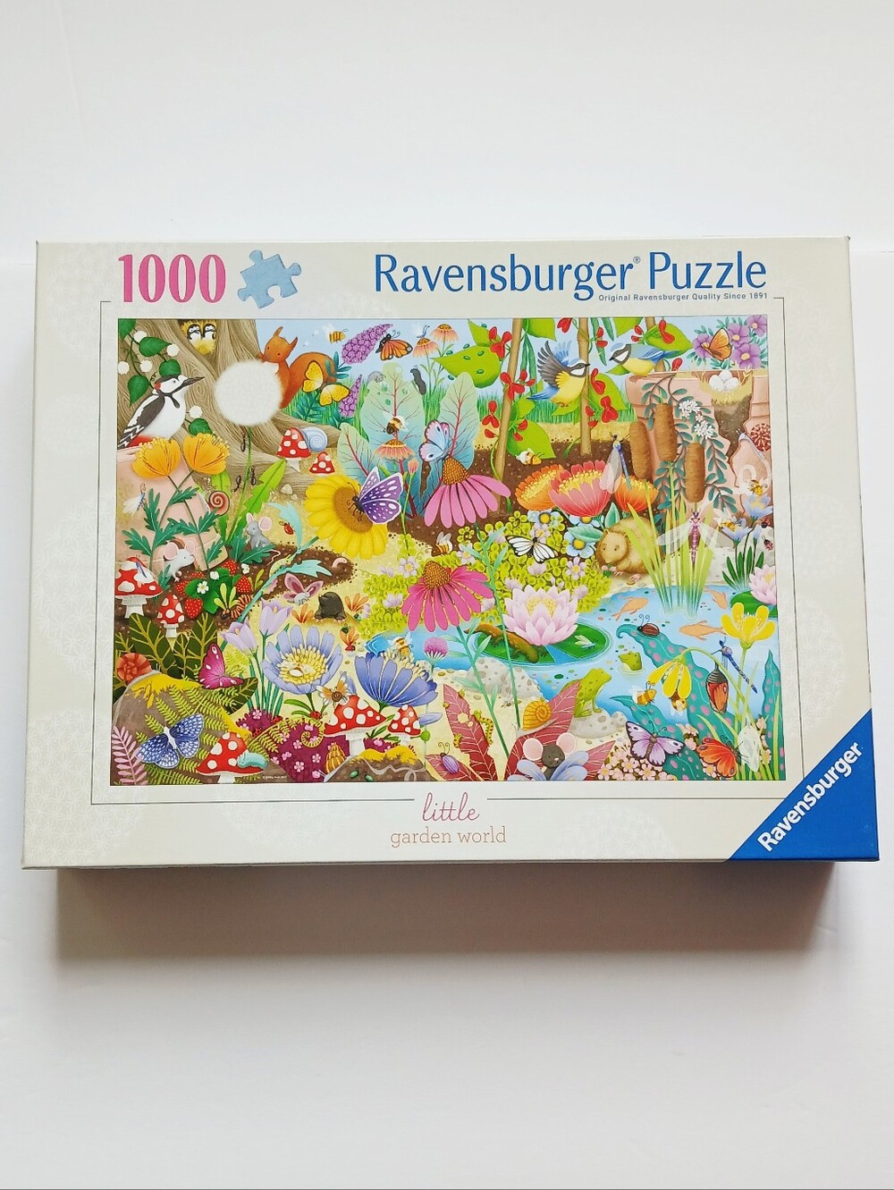 Little Garden World 1000-piece puzzle by Ravensburger